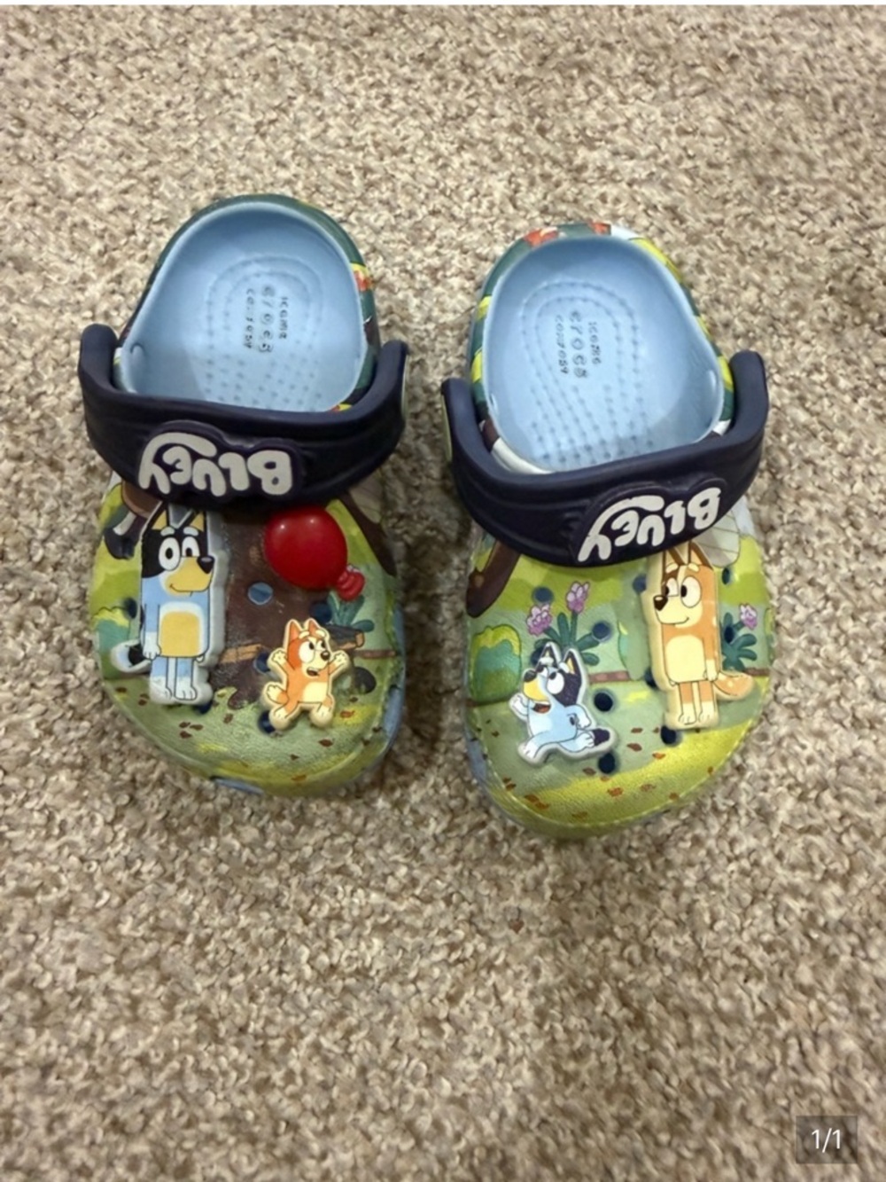 BUNDLE Crocs Kids Green Bluey Print Clogs with Navy Heel Straps